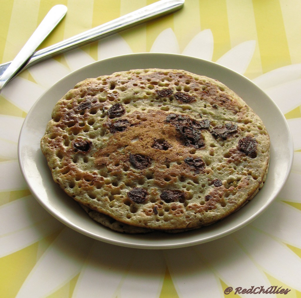 chocolatechip_banana_pancake 003