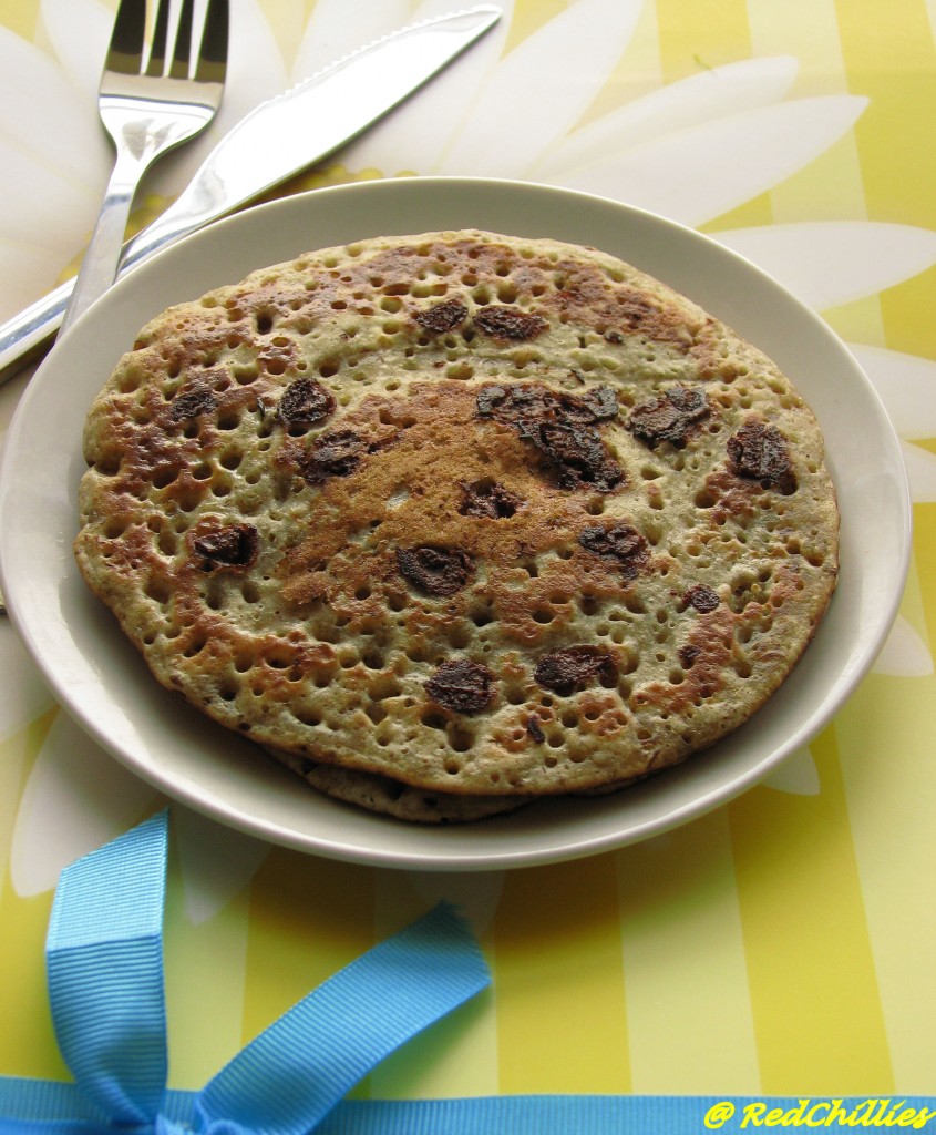 chocolatechip_banana_pancake 011